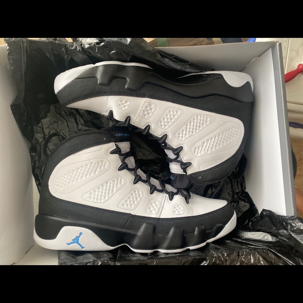 Jordan 9 University Blue Retro
